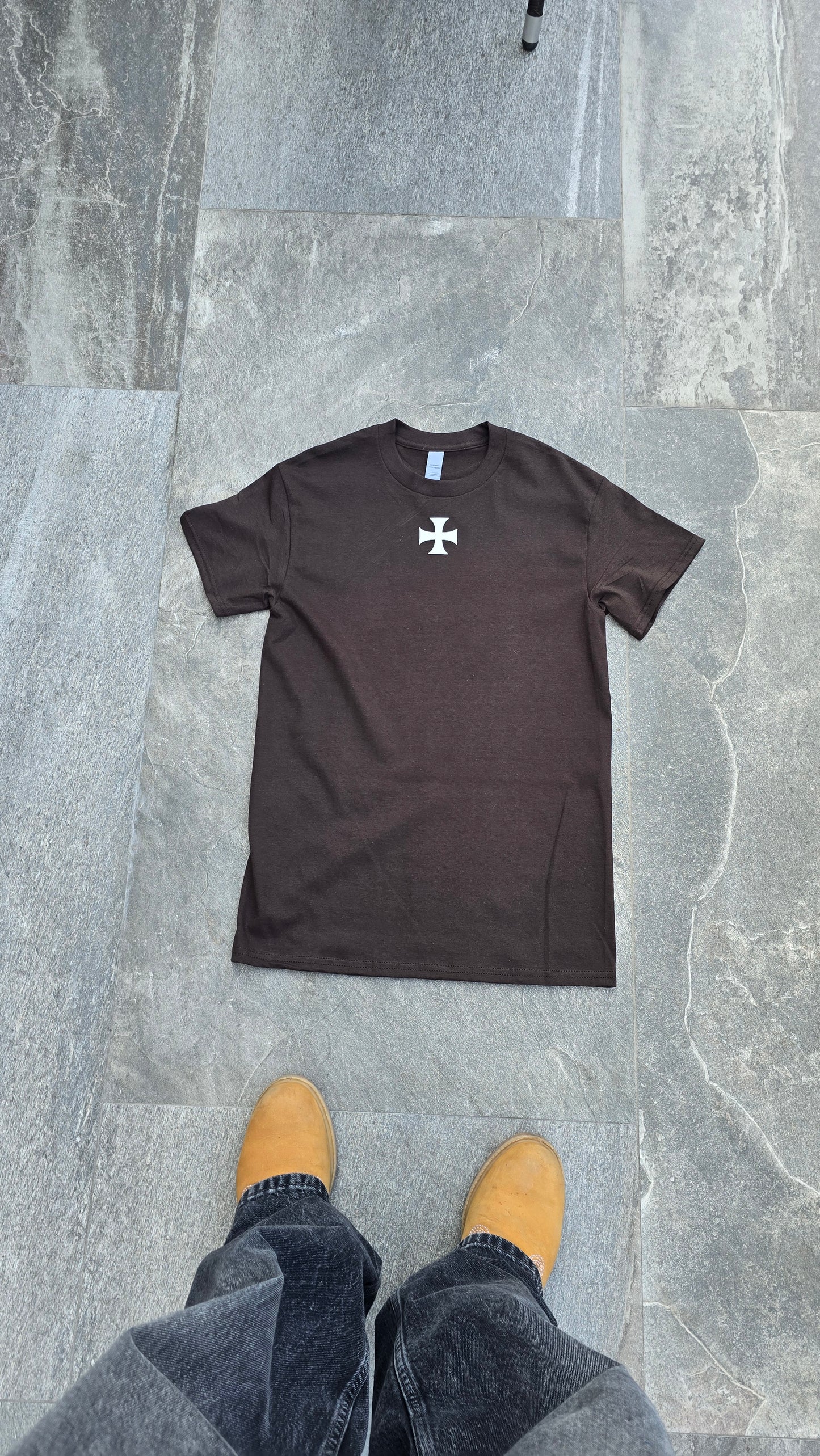 Half Crown Graphic Shirt